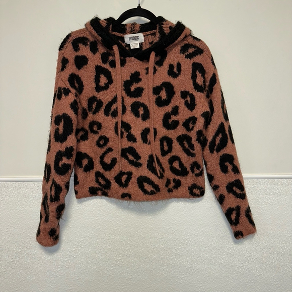PINK by Victoria's Secret Sweaters - Women's PINK by Victoria's Secret Sweater XS Cheetah Hoodie Tan & Black Croppped